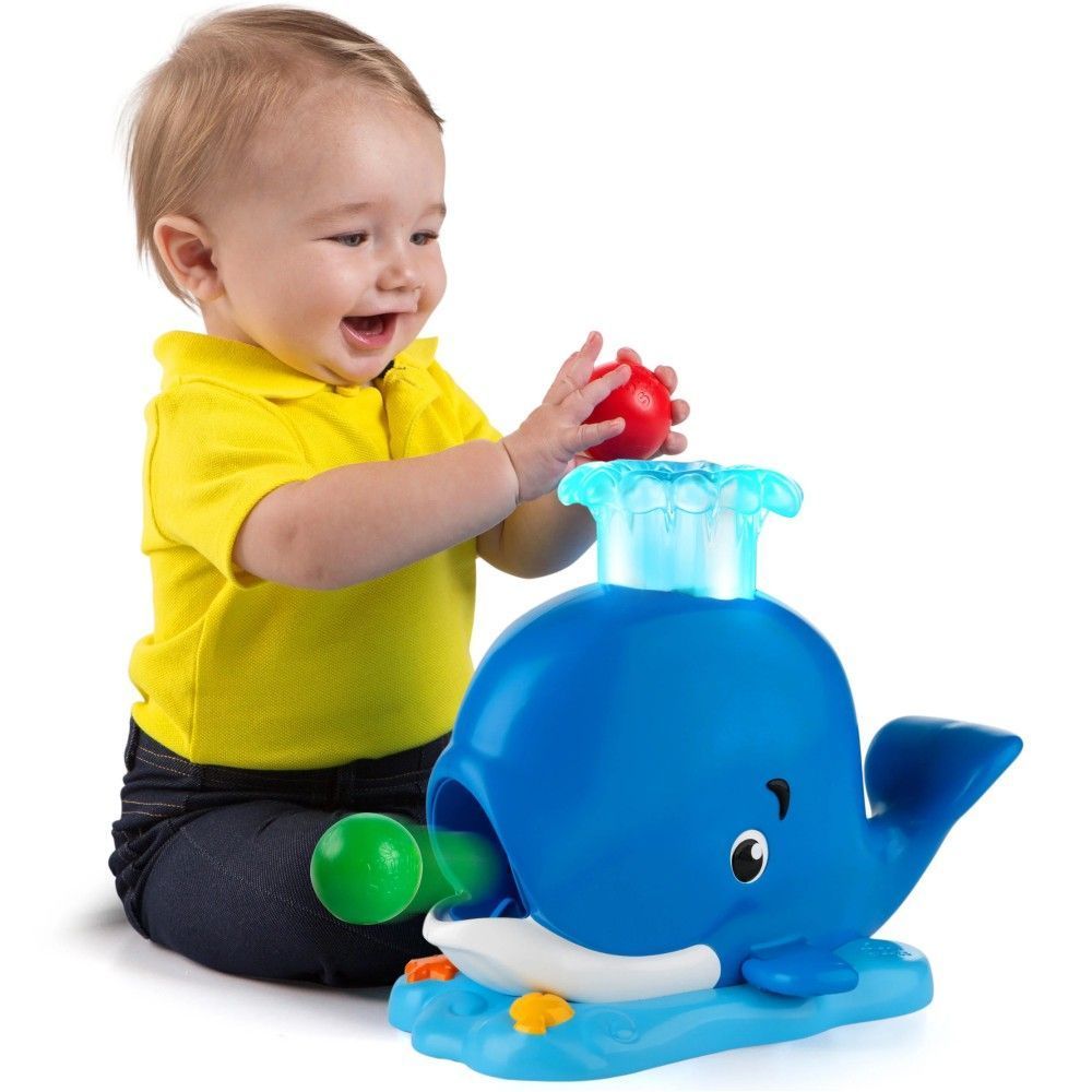 Игрушка музыкальная Bright Starts "Silly Spout Whale Popper", от 6 - ти мес